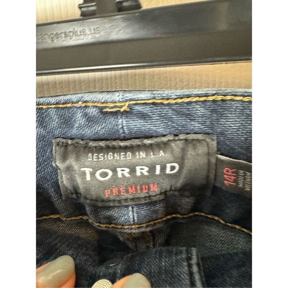 Torrid Womens Jesns Size 14R - Picture 2 of 5